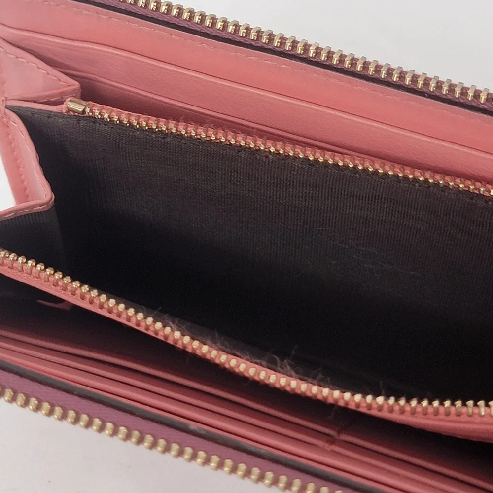 Gucci microguccissima patent